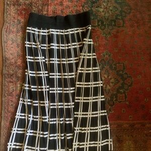 Vintage Black and White Midi A-Line Skirt